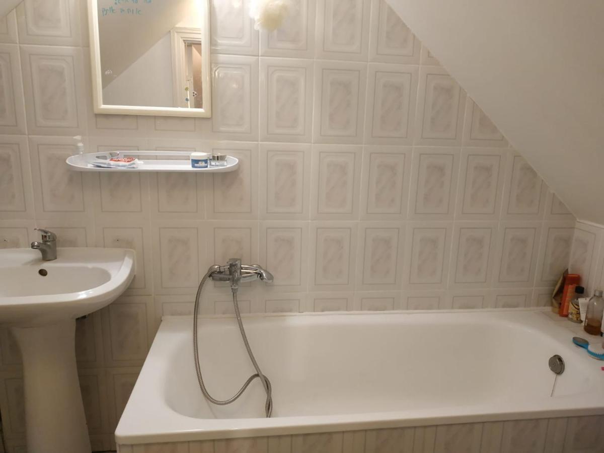 Red Nose Roof-Top Apartment รีกา ภายนอก รูปภาพ